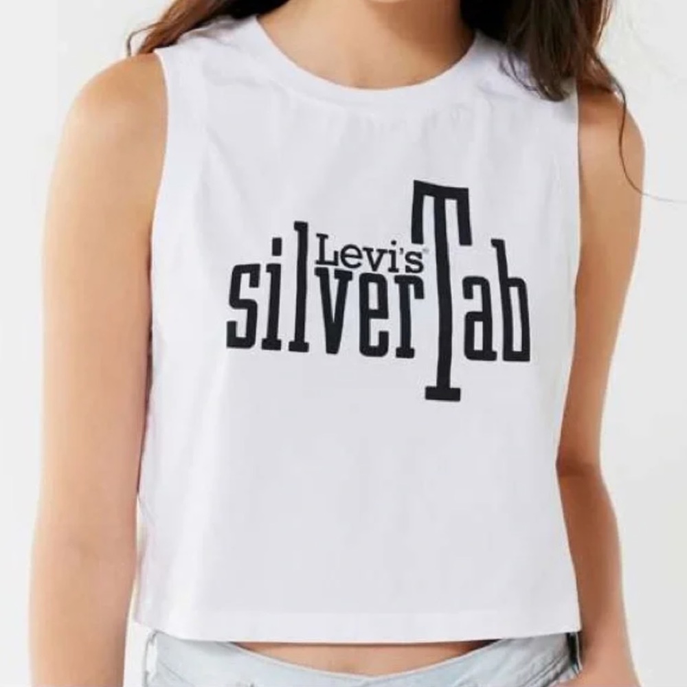 Levi’s Silvertab Cropped Muscle Tee Tank in White